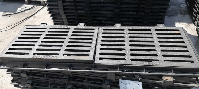 凤凰镇球墨铸铁连体双篦展示